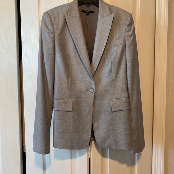 Boss (Hugo Boss) Women’s Size 2 Blazer - Picture 1 of 8